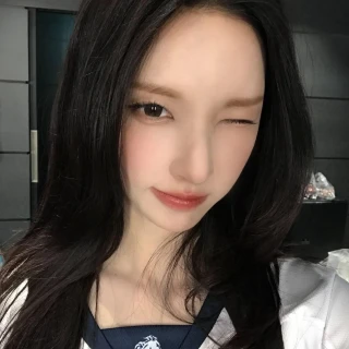 260516-yunah-v0-a6dlav1iif1h1