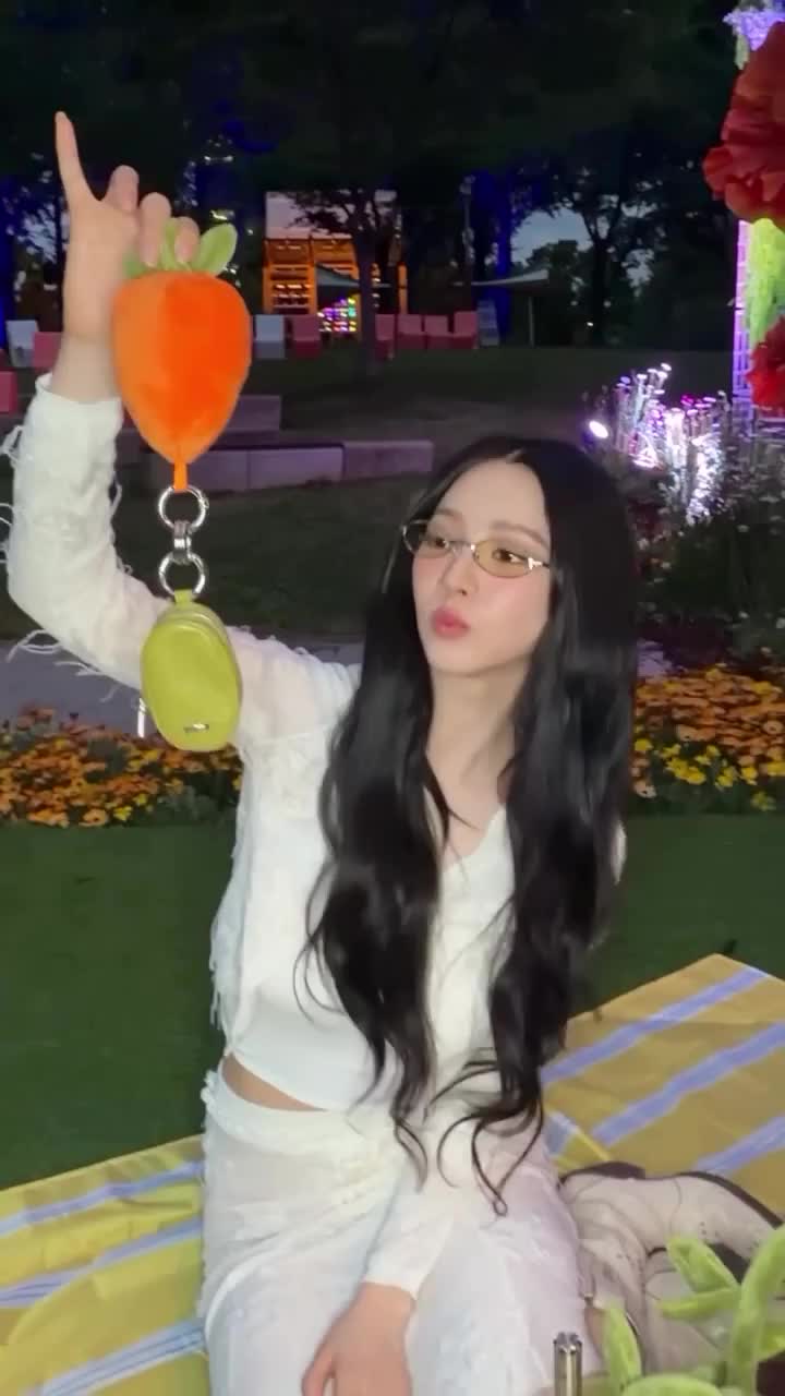 rapidsave.com_260515_gentlemonster_instagram_reels_update-ildc5evdb91h1.mp4