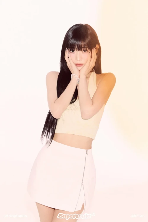 240730-chaeyoung-v0-51wfqmbpab1h1.webp