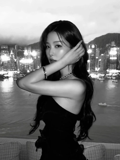 260516-seulgi-instagram-update-v0-q7c4l9u0xg1h1.webp