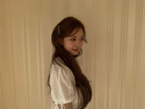 260517-kumi-weverse-update-v0-teis05buwp1h1.webp
