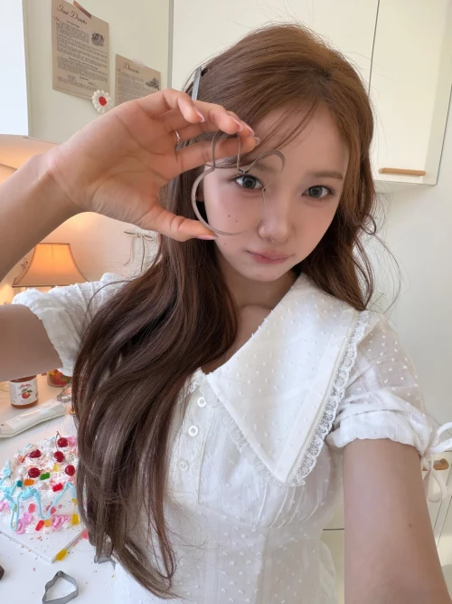 260517-kumi-weverse-update-v0-u9tvsi4uwp1h1.webp