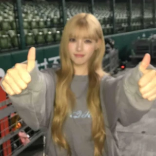 260517-yuha-weverse-update-v0-lt07yhovmp1h1