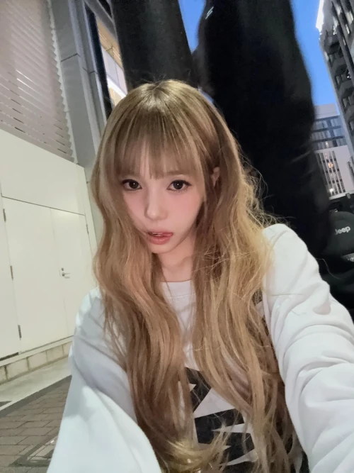 260516-mia-weverse-update-v0-rdxgrpanqo1h1.webp