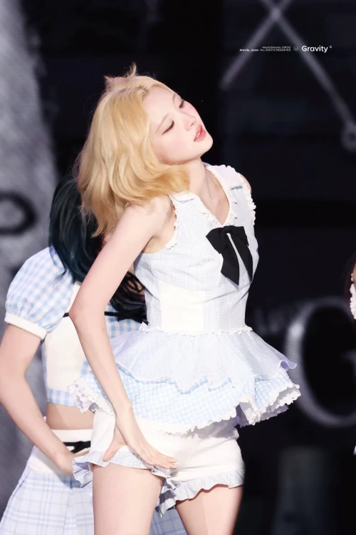 260517-jiwoo-v0-di8n9w4xnp1h1.webp
