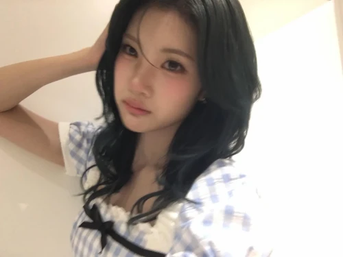 260517-juun-weverse-update-v0-23g28ff1tp1h1.webp