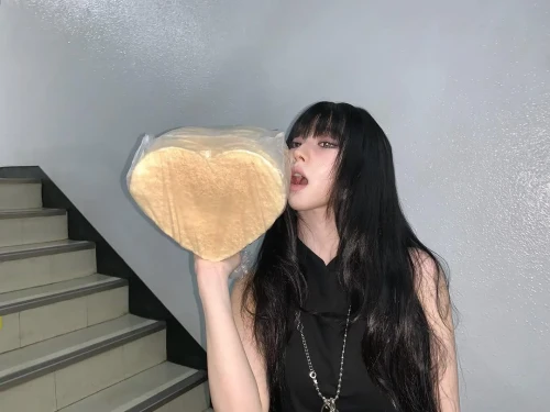 260517-karina-instagram-update-its-the-last-one-v0-ywqtt18i7o1h1.webp