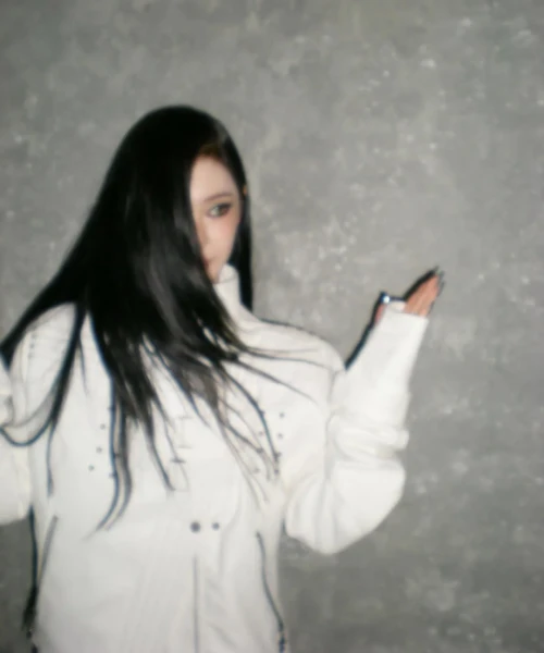 260517-ningning-instagram-update-v0-2u2rlq3spn1h1.webp