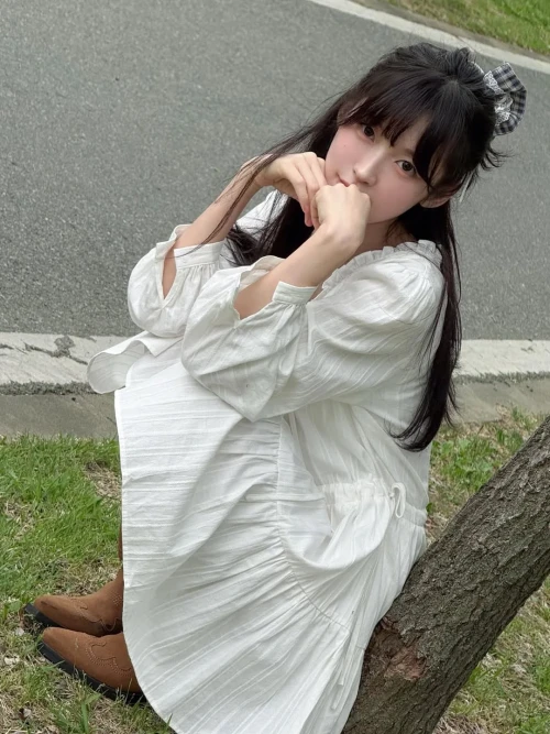 260518-arin-instagram-update-v0-dixpg3r13v1h1.webp
