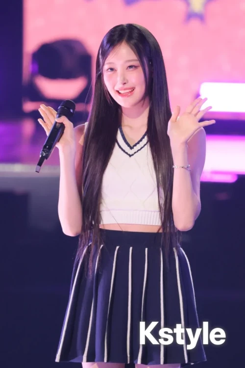 260518-say-my-name-day-1-performance-stage-photos-kstyle-v0-j5eiu5y1802h1.webp