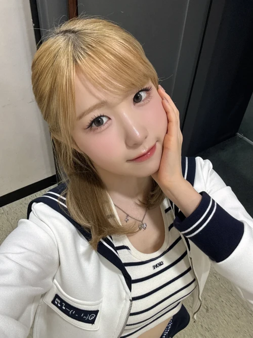260518-say-my-name-twitter-update-hitomi-v0-2ry2dlyltu1h1.webp