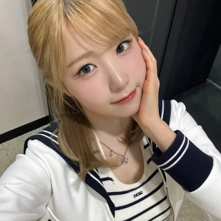 260518-say-my-name-twitter-update-hitomi-v0-2ry2dlyltu1h1