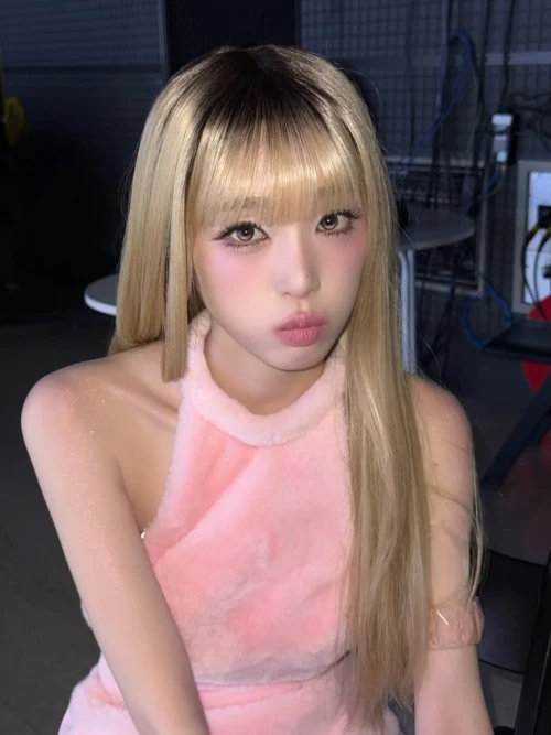 260518-yena-yenacore-instagram-update-v0-6uzfhfqb3z1h1.webp