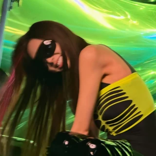 260519-giselle-instagram-update-v0-tge53ojkfz1h1
