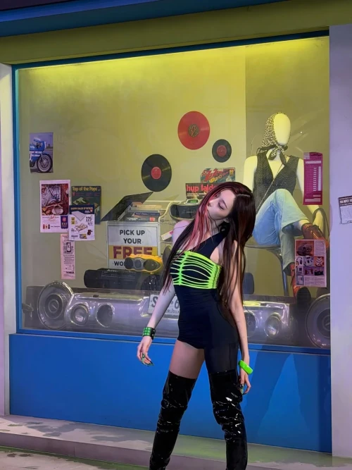 260519-giselle-instagram-update-v0-y1f206jkfz1h1.webp