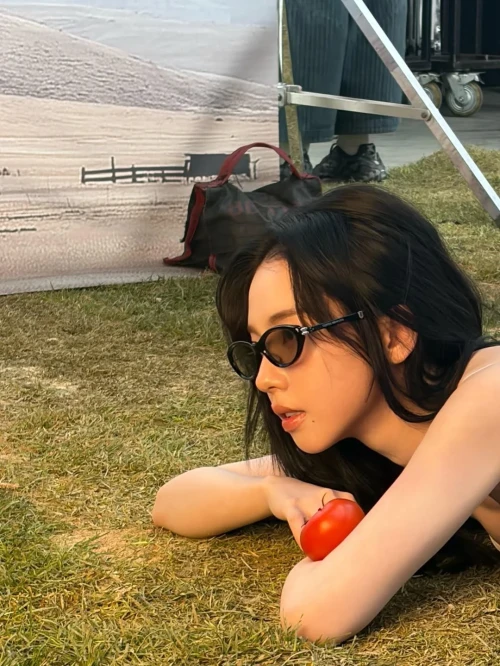 260519-karina-instagram-update-2-v0-bu96yhsvz12h1.webp