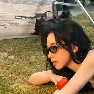 260519-karina-instagram-update-2-v0-bu96yhsvz12h1