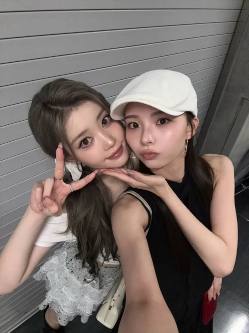 260519-xiaoting-instagram-update-v0-mogqf8a6q12h1.webp