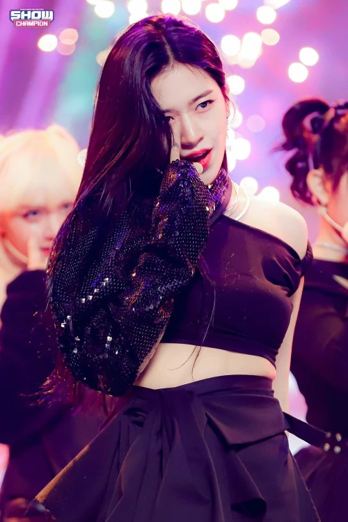 211209-yujin-v0-9bxc9avgl92h1.webp