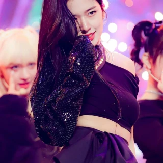 211209-yujin-v0-bh9pxyogl92h1