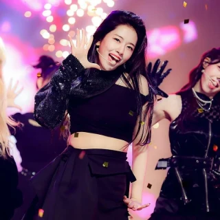 211209-yujin-v0-ujjk9qngl92h1