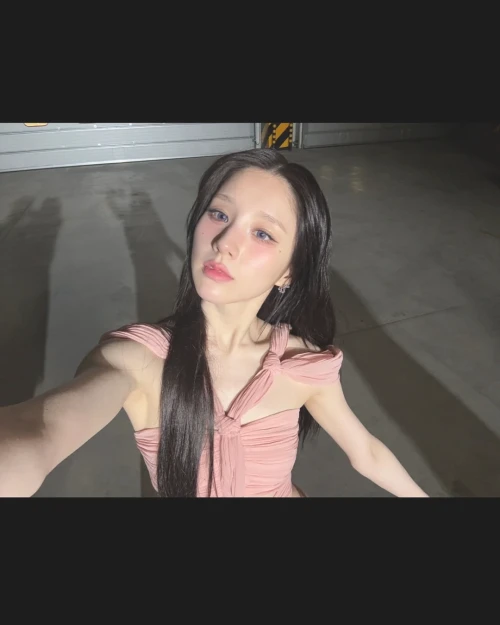 250620-heejin-v0-aovn2gmbvd2h1.webp