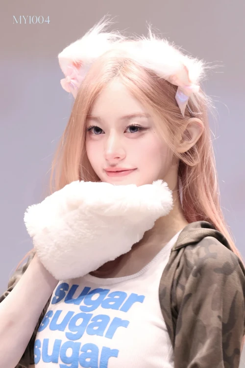 260510-minju-v0-czryzy1jo42h1.webp