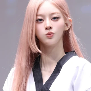 260510-minju-v0-d5lr812jo42h1