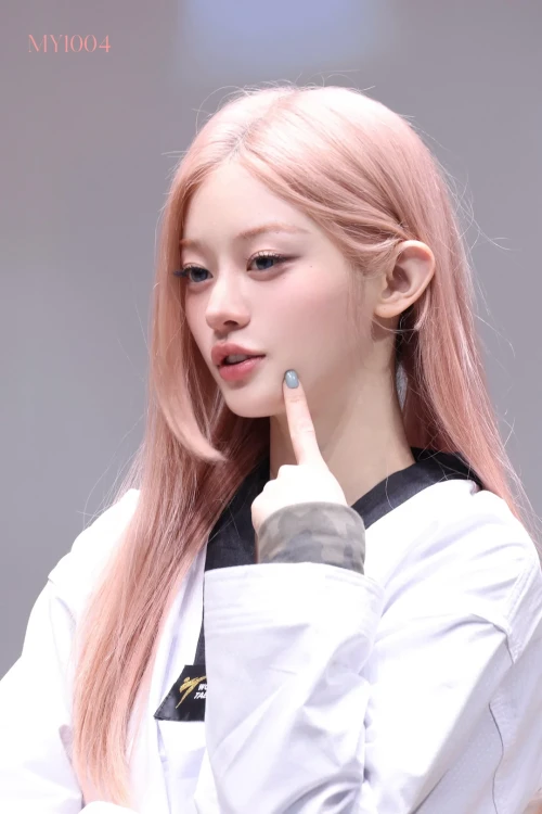 260510-minju-v0-tlohb12jo42h1.webp
