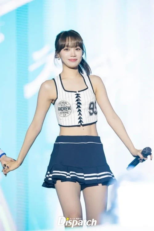 260515-chaewon-v0-jenuz4xuue2h1.webp