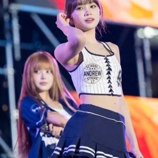 260515-chaewon-v0-s98svbvuue2h1