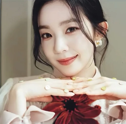 260516-irene-so-pretty-v0-v2q5p6se2b2h1.webp