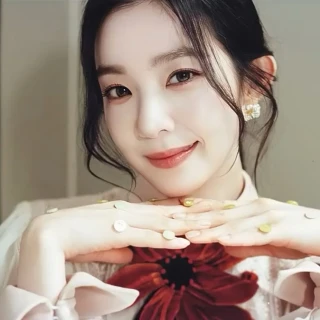 260516-irene-so-pretty-v0-v2q5p6se2b2h1