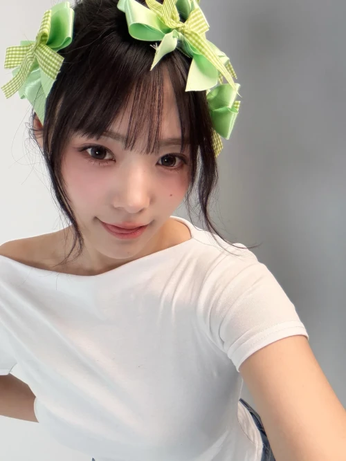 260516-siyeon-weverse-posts-v0-7bax2w4c8o1h1.webp