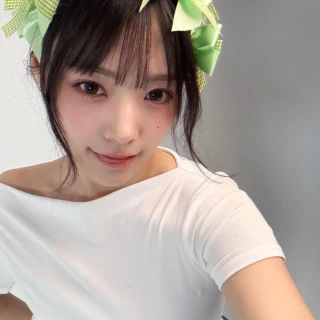 260516-siyeon-weverse-posts-v0-7bax2w4c8o1h1