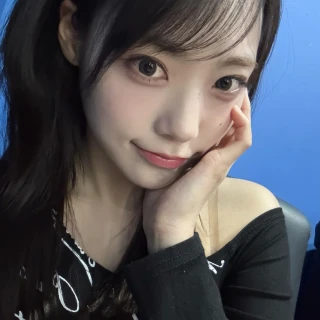 260516-siyeon-weverse-posts-v0-zpyz4jdc8o1h1