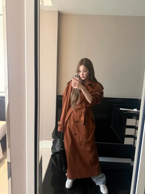 260517-kiss-of-life-instagram-update-belle-life-goes-on-v0-ku63rrs4jp1h1.webp