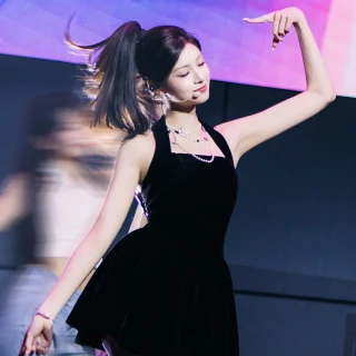260517-yiren-v0-xhnmlx1xf22h1