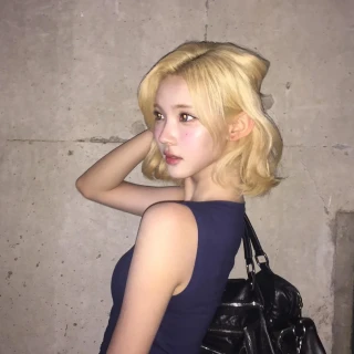 260518-jiwoo-weverse-update-v0-r37k5qdjgt1h1