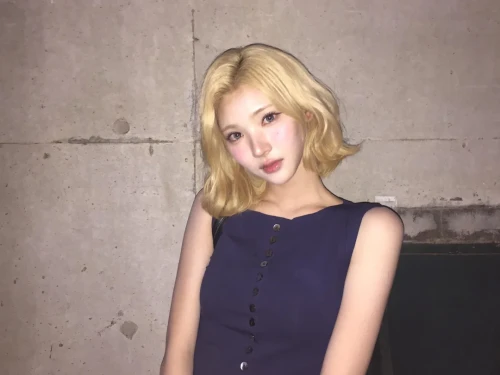 260518-jiwoo-weverse-update-v0-u0e2xqdjgt1h1.webp