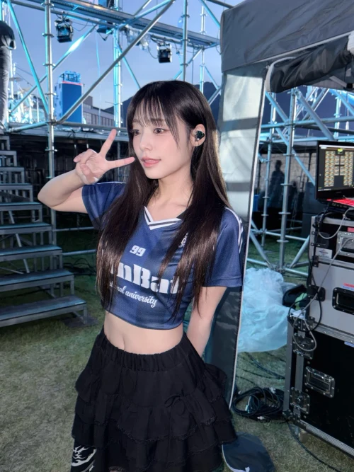 260518-siyeon-weverse-post-v0-q1tqjqn64z1h1.webp