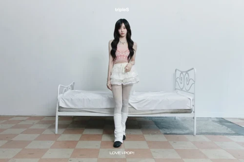 260518-triples-assemble26-love-pop-pt-1-neptune-concept-v0-hcszh53bqp1h1.webp