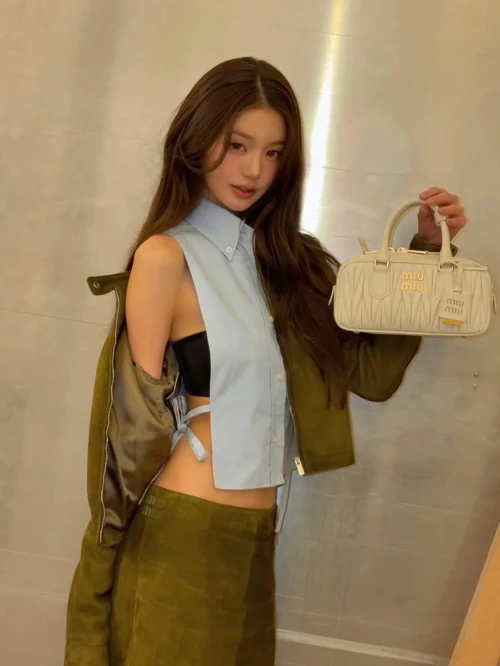 260518-wonyoung-instagram-update-v0-f2qdg47ynw1h1.webp