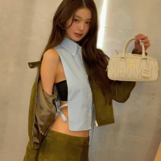 260518-wonyoung-instagram-update-v0-f2qdg47ynw1h1