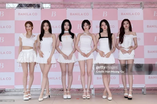 260519-babymonster-banila-co-seongsu-flagship-store-opening-v0-h5kvyoevf42h1.webp