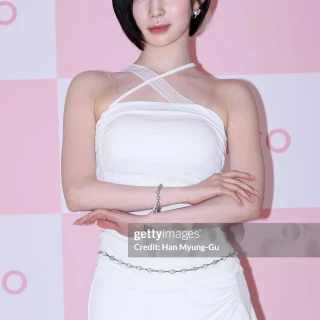 260519-babymonster-banila-co-seongsu-flagship-store-opening-v0-twgt6pevf42h1