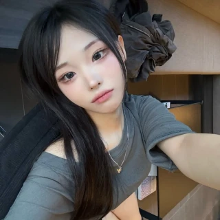 260519-hina-instagram-post-ft-chodan-v0-90wcjmso532h1