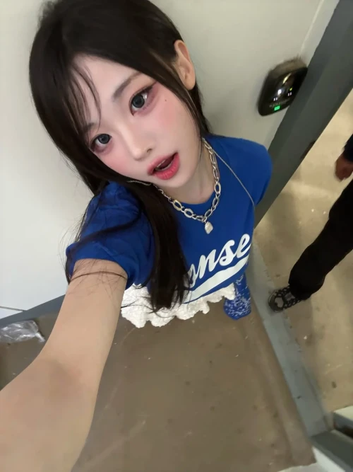 260519-hina-instagram-post-ft-chodan-v0-t07gxjbn532h1.webp