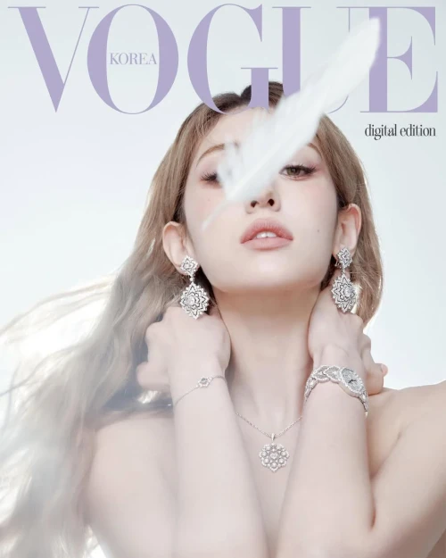 260519-jeon-somi-vogue-korea-x-buccellati-may-2026-digital-v0-2p3uw467642h1.webp