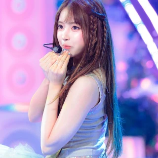 260519-nmixx-heavy-serenade-260517-performance-photos-sbs-v0-f22v6r5df22h1